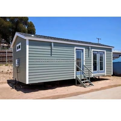 Εξωτερική Prefab Τριγωνική οροφή Χάλυβα Σάντουιτς Panel House με γαλβανισμένα τετραγωνικά σωλήνες χάλυβα Κύρια δομή