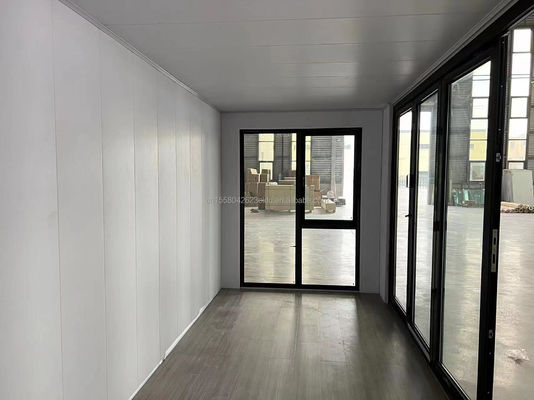 Προσαρμοσμένο χρώμα 20ft Living Container Home Προετοιμασμένο μικροσκοπικό σπίτι με γαλβανισμένους τετραγωνικούς σωλήνες χάλυβα και μοντελοποιημένο σχεδιασμό